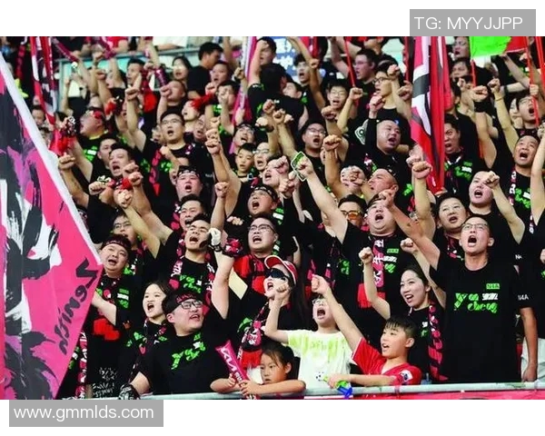 足球明星老男人魅力依旧风采不减岁月无情也难掩帅气光环